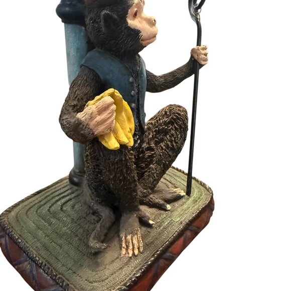 Vintage Unique 1999 Bellhop Monkey Accent Lamp Holding Bananas & Staff - WORKS! - Picture 3 of 9